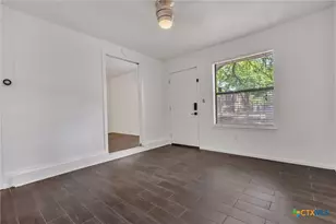 1624 Aquarena Springs Dr, San Marcos, TX 78666 - Photo 14