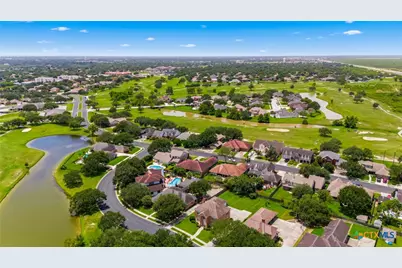 504 Colony Creek Drive, Victoria, TX 77904 - Photo 42