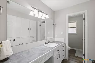 504 Colony Creek Dr, Victoria, TX 77904 - Photo 16