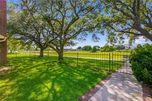 504 Colony Creek Dr, Victoria, TX 77904 - Photo 30