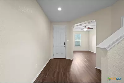 220 Hinge Creek, Cibolo, TX 78108 - Photo 6