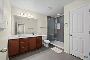 220 Hinge Creek, Cibolo, TX 78108 - Photo 28