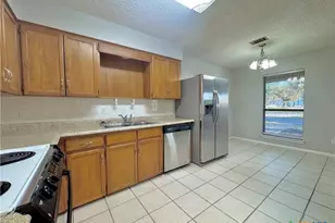 727 Royal St, Salado, TX 76571 - Photo 20