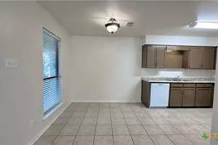 727 Royal St, Salado, TX 76571 - Photo 8