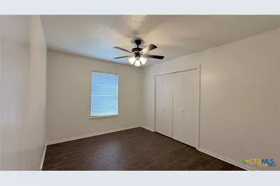 727 Royal Street #709,711,717,719,725 & 727, Salado, TX 76571 - Photo 10
