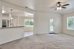 1015 Franklin Cir, Belton, TX 76513 - Photo 6