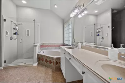 2167 Stonehaven, New Braunfels, TX 78130 - Photo 8