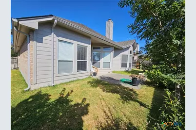 2253 N Ranch Estates Boulevard, New Braunfels, TX 78130 - Photo 2