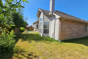 2253 N Ranch Estates Blvd, New Braunfels, TX 78130 - Photo 4
