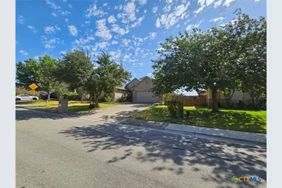 2253 N Ranch Estates Boulevard, New Braunfels, TX 78130 - Photo 30