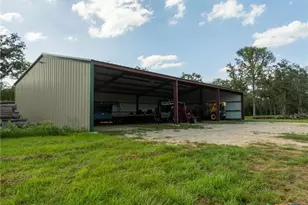 10488 Hwy 304, Harwood, TX 78629 - Photo 14