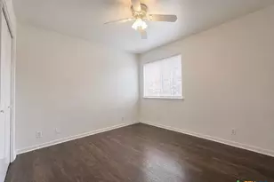 900 Jasmine Trail, Georgetown, TX 78626 - Photo 16