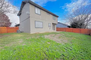 900 Jasmine Trail, Georgetown, TX 78626 - Photo 18