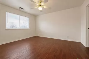 900 Jasmine Trail, Georgetown, TX 78626 - Photo 10