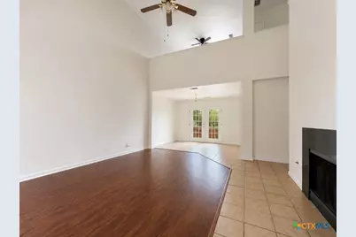 900 Jasmine Trail, Georgetown, TX 78626 - Photo 6