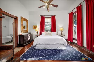 168 E Zink St, New Braunfels, TX 78130 - Photo 18