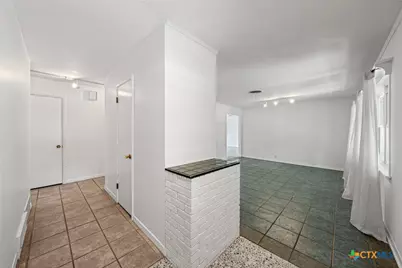 3109 W Avenue R, Temple, TX 76504 - Photo 6