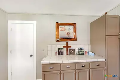 1591 County Road 476, Stockdale, TX 78160 - Photo 26