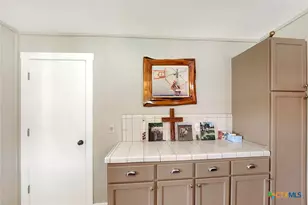 1591 County Rd 476, Stockdale, TX 78160 - Photo 26