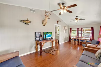 1591 County Road 476, Stockdale, TX 78160 - Photo 22