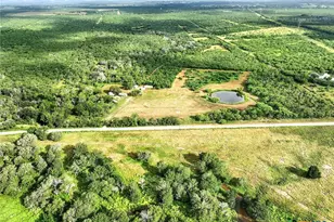 1591 County Rd 476, Stockdale, TX 78160 - Photo 4