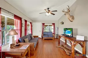 1591 County Rd 476, Stockdale, TX 78160 - Photo 20