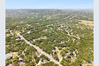 1043 Summit Bluff, Canyon Lake, TX 78133 - Photo 14