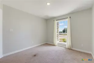 201 Benedict Ave, Florence, TX 76527 - Photo 12