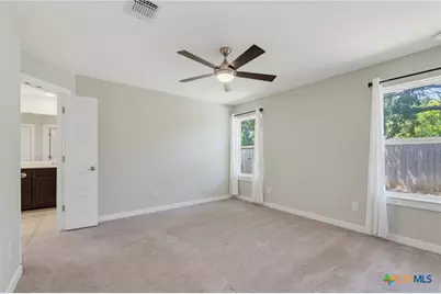201 Benedict Avenue, Florence, TX 76527 - Photo 8