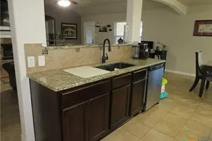 9805 Kaitlyn Dr, Killeen, TX 76542 - Photo 8