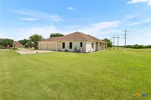 1352 Walker Cir, Salado, TX 76571 - Photo 40