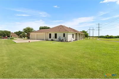 1352 Walker Circle, Salado, TX 76571 - Photo 40