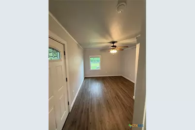1302 E Avenue F, Temple, TX 76501 - Photo 4