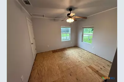 1302 E Avenue F, Temple, TX 76501 - Photo 8