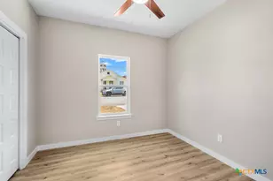 606 Bridge St, Gatesville, TX 76528 - Photo 20