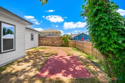 606 Bridge Street, Gatesville, TX 76528 - Photo 24