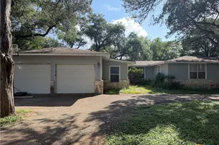 726 Encino Dr, New Braunfels, TX 78130 - Photo 1