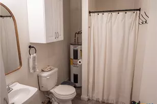 101 Proctor St, Austwell, TX 77950 - Photo 28