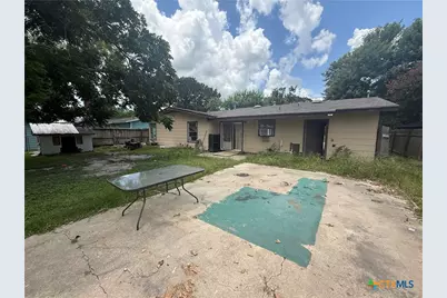 518 Lazy Lane, Port Lavaca, TX 77979 - Photo 10