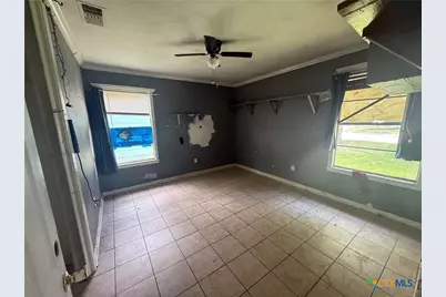 518 Lazy Lane, Port Lavaca, TX 77979 - Photo 8