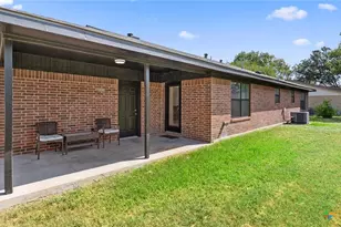 1523 Camellia Ln, New Braunfels, TX 78130 - Photo 20