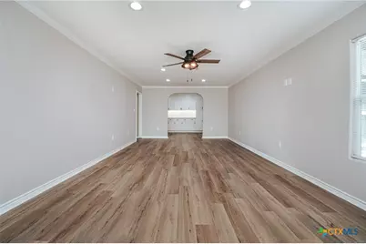 2605 N Ben Jordan Street, Victoria, TX 77901 - Photo 4