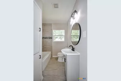 2605 N Ben Jordan Street, Victoria, TX 77901 - Photo 26