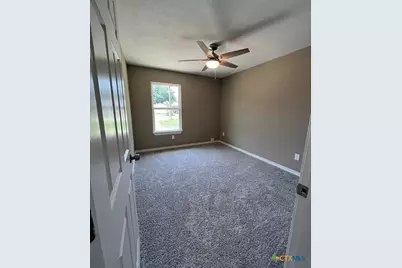 709 W Evans, Hearne, TX 77859 - Photo 20