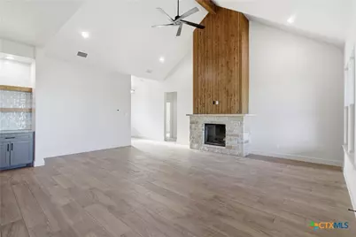 11109 Golden Eagle Avenue, Salado, TX 76571 - Photo 8