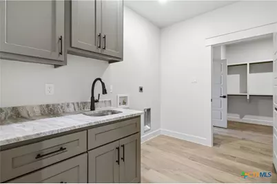 11109 Golden Eagle Avenue, Salado, TX 76571 - Photo 16