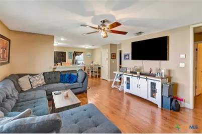 129 Avant Garde Drive, Victoria, TX 77901 - Photo 4
