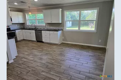 205 E Cherokee Drive, Harker Heights, TX 76548 - Photo 8