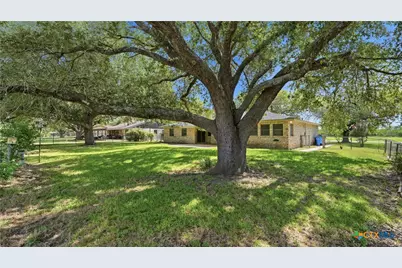 603 River Oak Drive, Seguin, TX 78155 - Photo 2