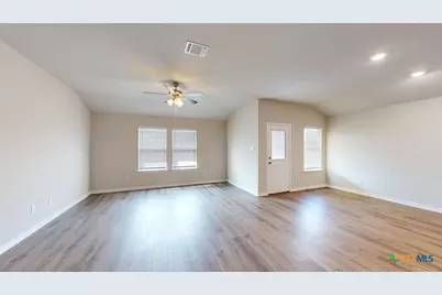 205 Dora Drive, Killeen, TX 76549 - Photo 8
